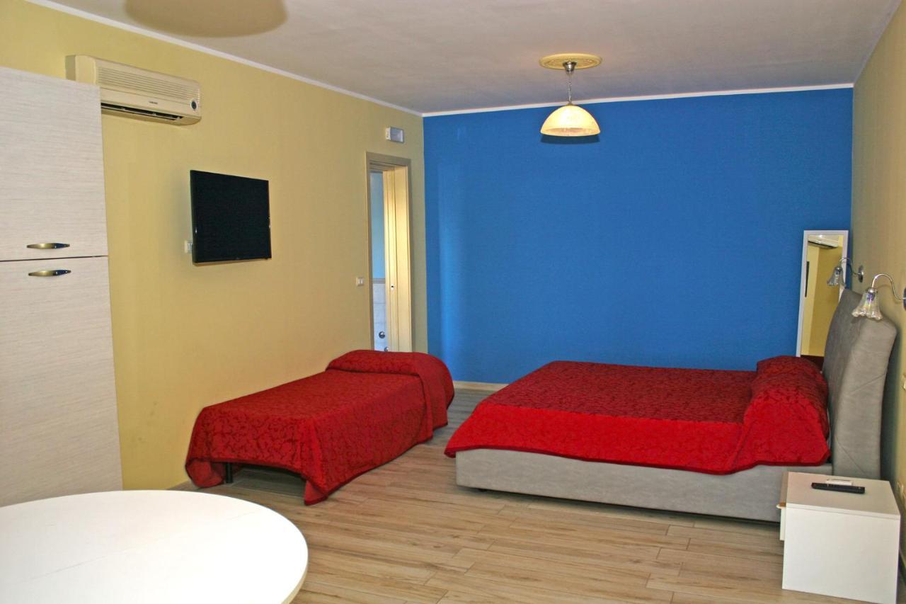 Villa Paladino - B&B E Guest House Шилла Екстер'єр фото
